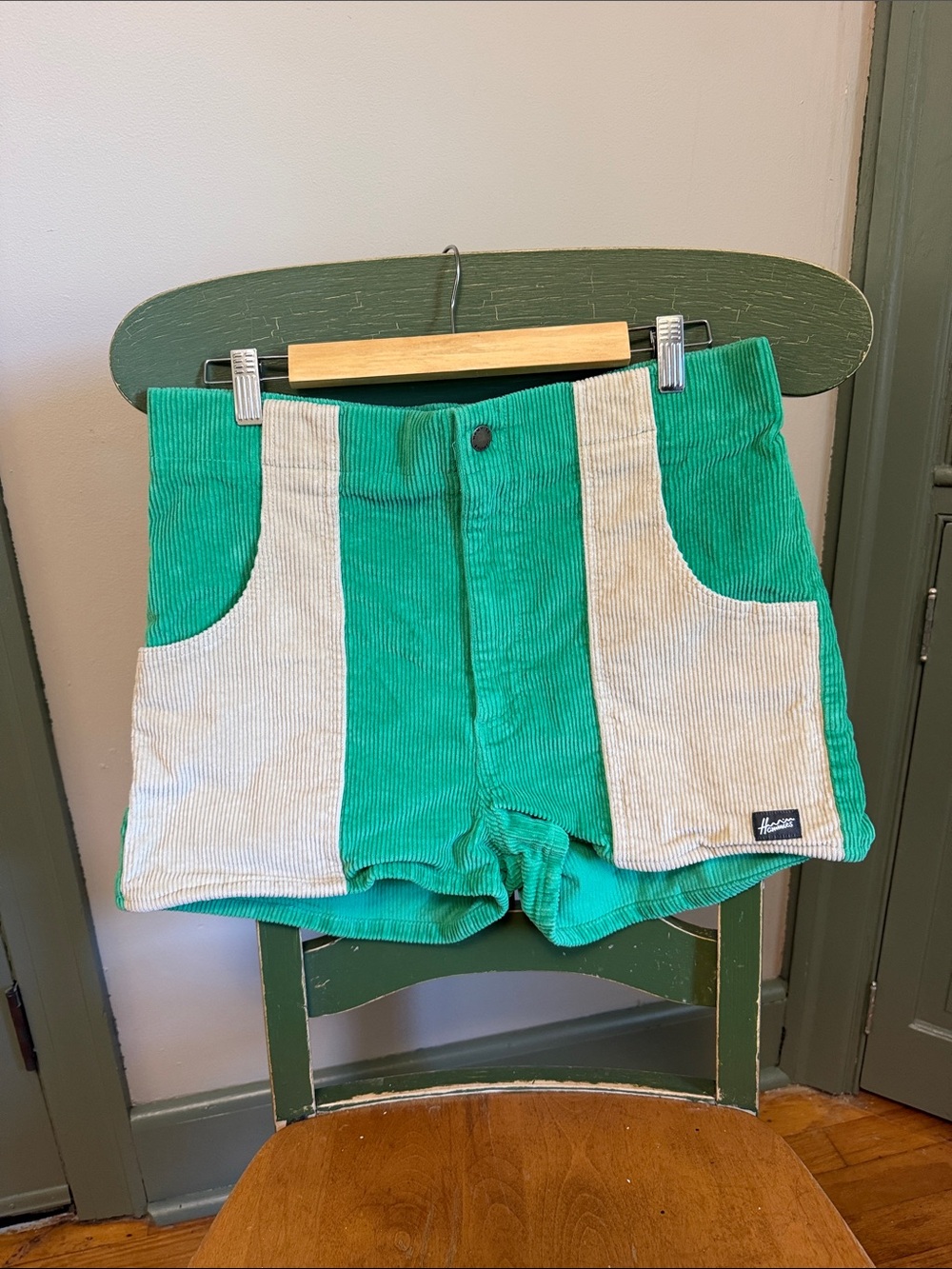 High-Waist Two-Tone Green Corduroy Shorts with Cream Panels